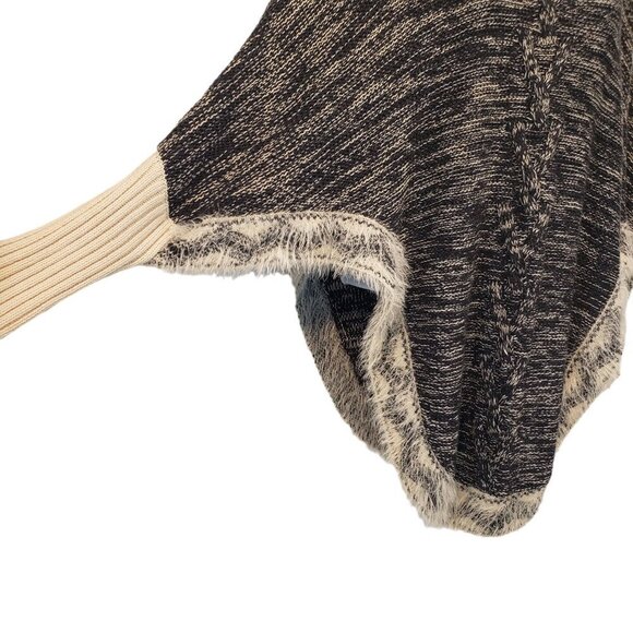 Max Studio Poncho Sweater Eyelash Fringe Black Boho Hippie Festival Womens M - Picture 8 of 12